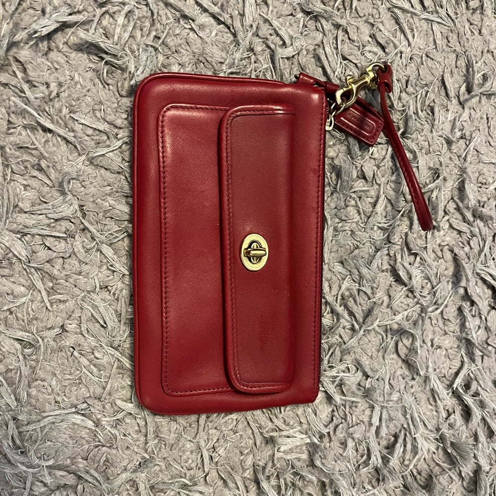 Vintage coach clutch